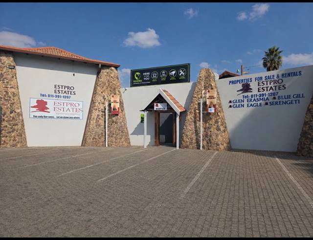 BUSINESS PROPERTY TO RENT IN GLEN MARAIS